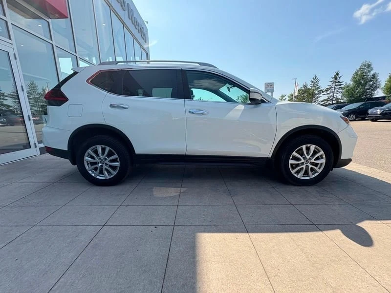 2020 Nissan Rogue - Image 4 of 18