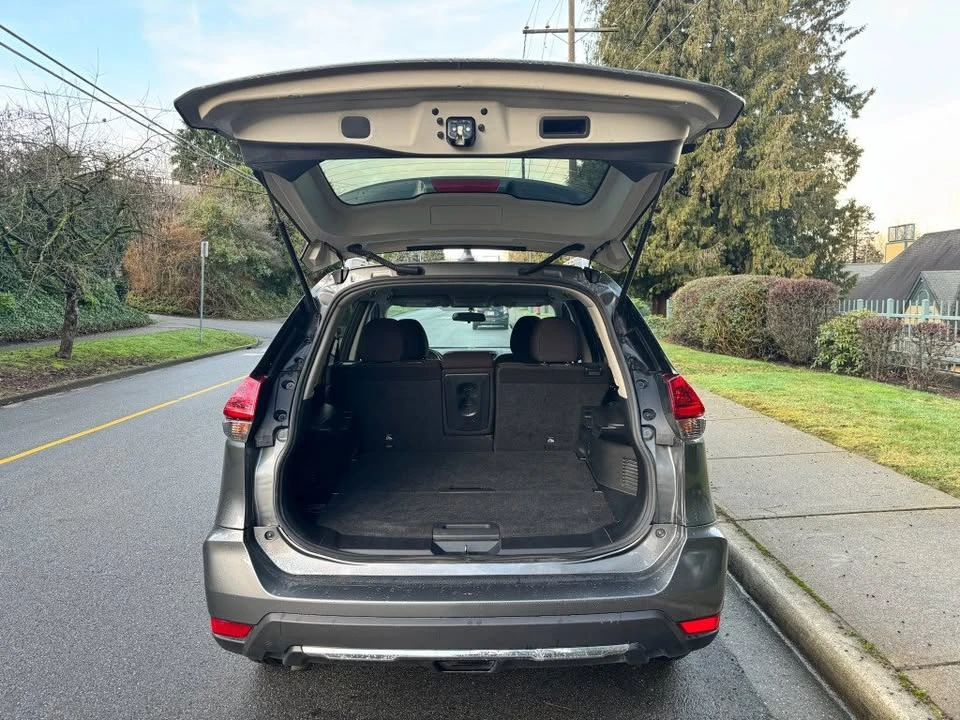 2020 Nissan Rogue - Image 6 of 19