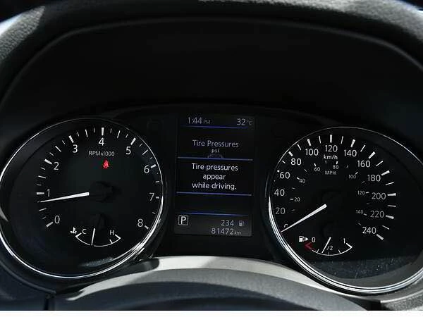2020 Nissan Rogue - Image 19 of 19