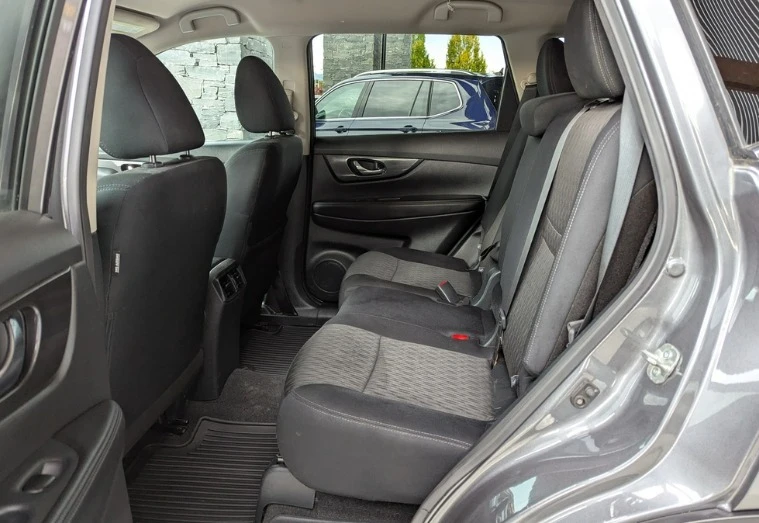 2020 Nissan Rogue - Image 5 of 8