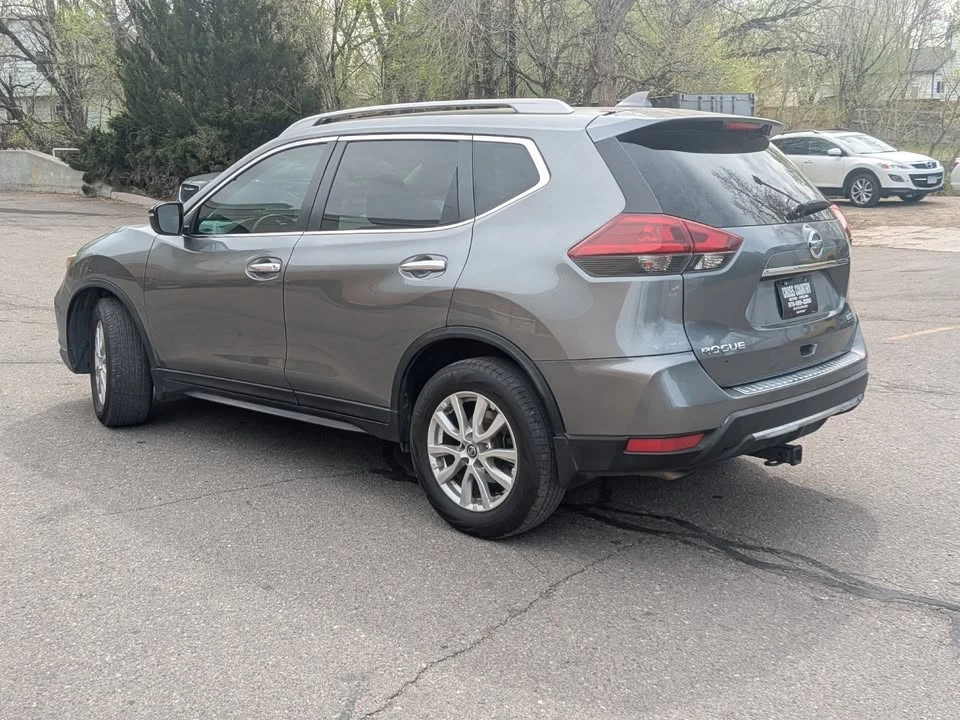 2020 Nissan Rogue - Image 4 of 17