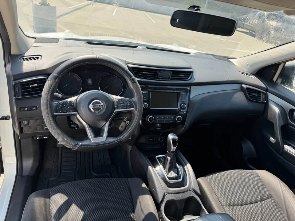 2020 Nissan Rogue - Image 19 of 19