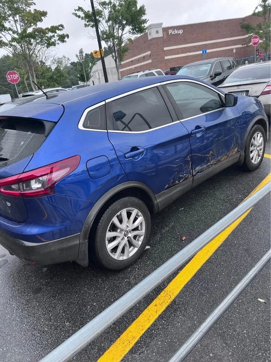 2020 Nissan Rogue - Image 3 of 4