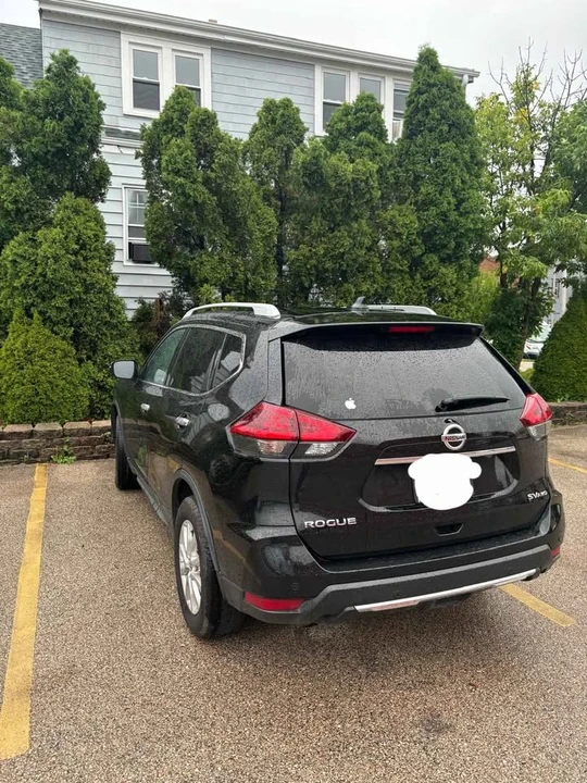 2020 Nissan Rogue - Image 4 of 8