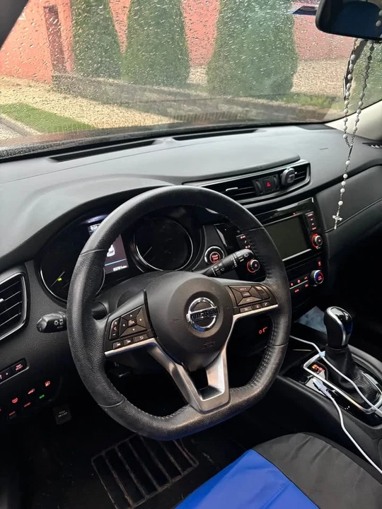 2020 Nissan Rogue - Image 4 of 7