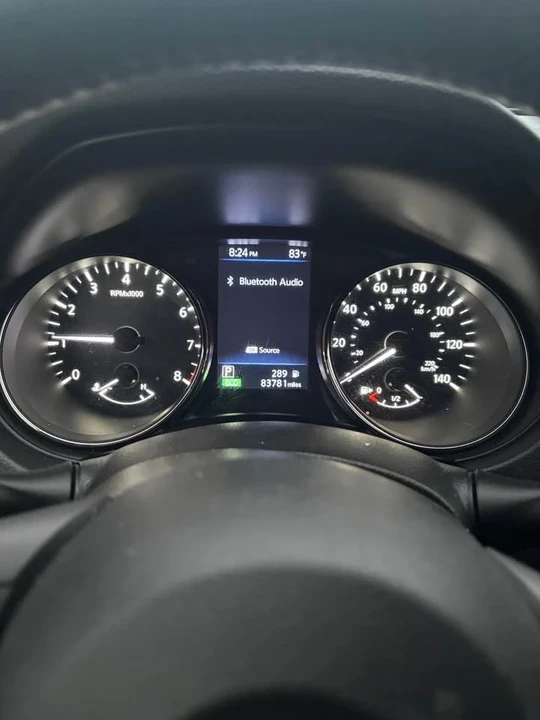 2020 Nissan Rogue - Image 2 of 7