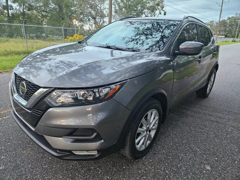 2020 Nissan Rogue - Image 2 of 19