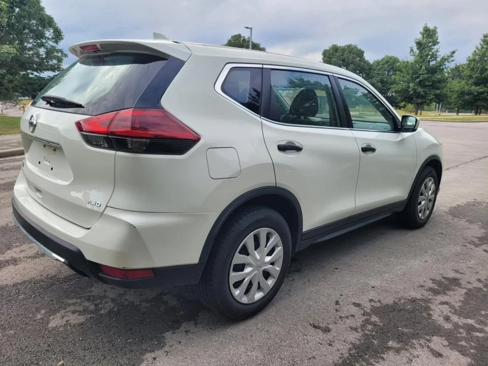 2020 Nissan Rogue - Image 5 of 19