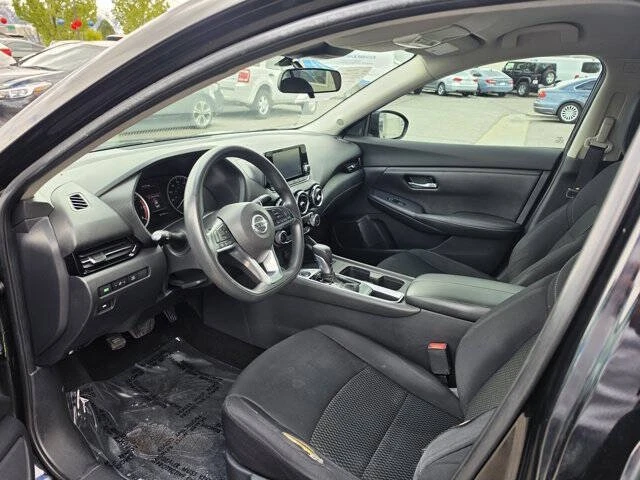 2020 Nissan Sentra 8th Gen - Image 9 of 16