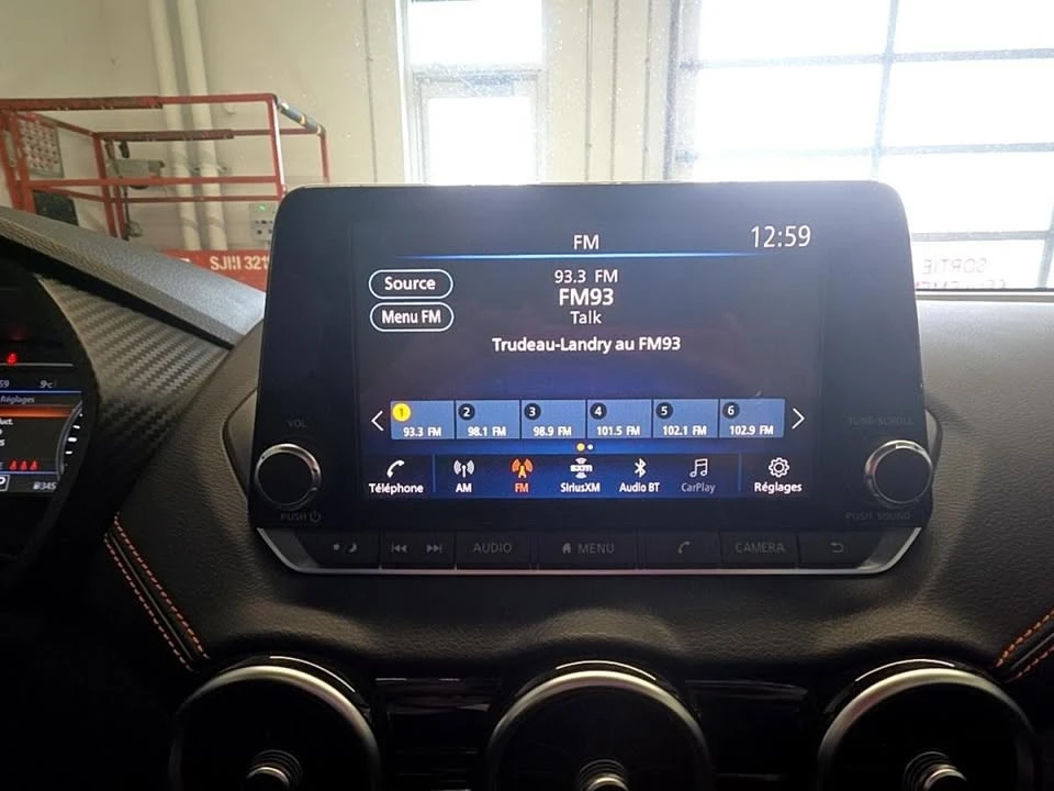 2020 Nissan Sentra 8th Gen - Image 14 of 17