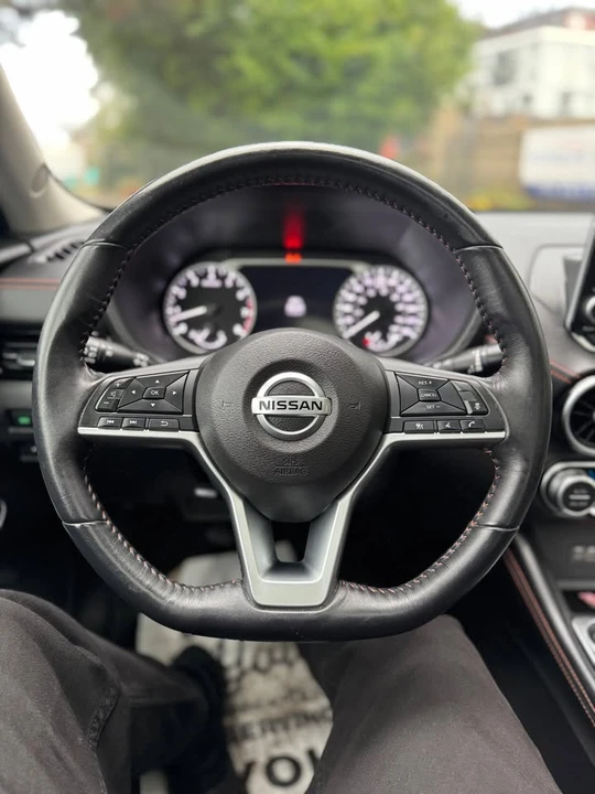 2020 Nissan Sentra 8th Gen - Image 10 of 15