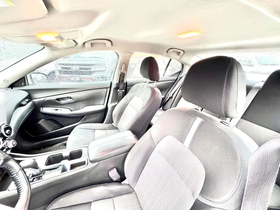 2020 Nissan Sentra 8th Gen - Image 10 of 18