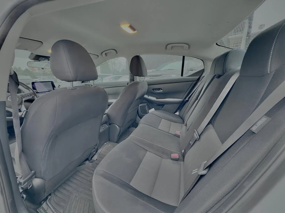 2020 Nissan Sentra 8th Gen - Image 17 of 18