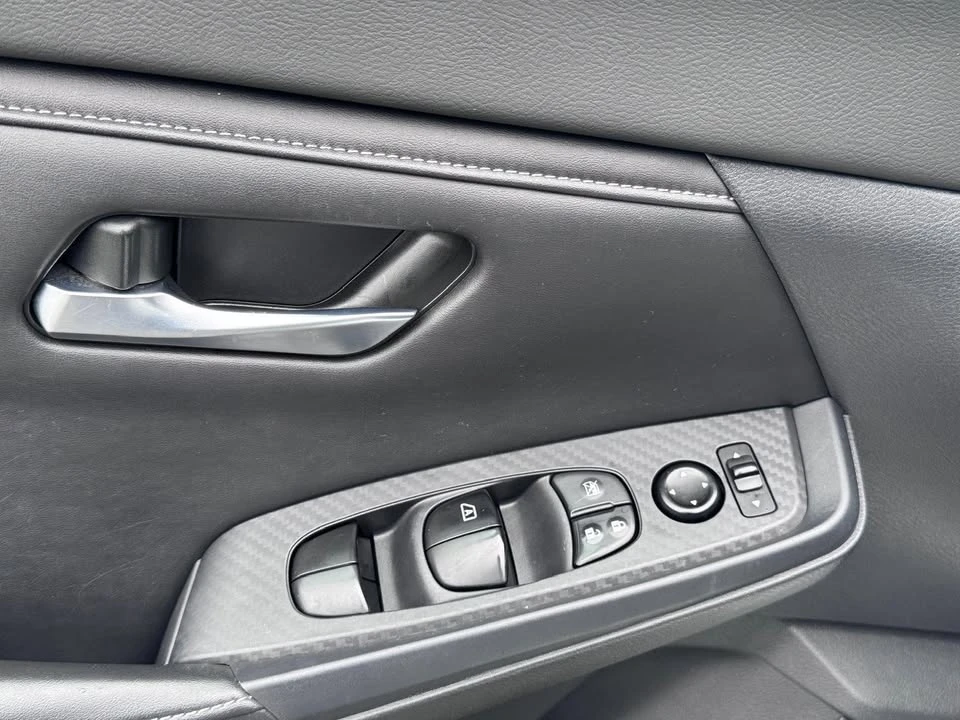 2020 Nissan Sentra 8th Gen - Image 9 of 18