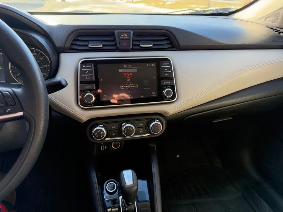 2020 Nissan Versa - Image 14 of 16
