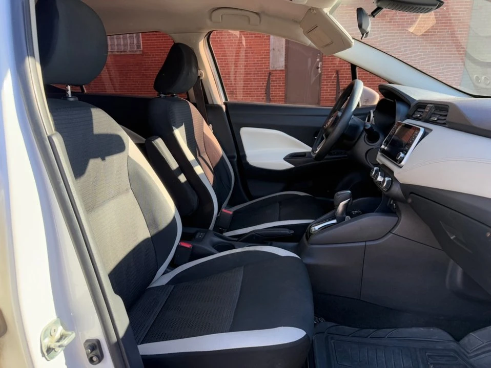 2020 Nissan Versa - Image 10 of 16