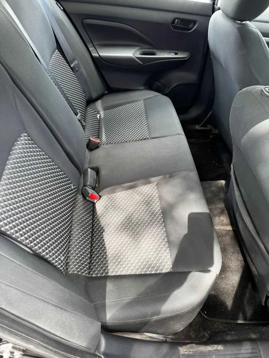 2020 Nissan Versa - Image 5 of 5