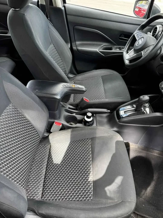 2020 Nissan Versa - Image 4 of 5