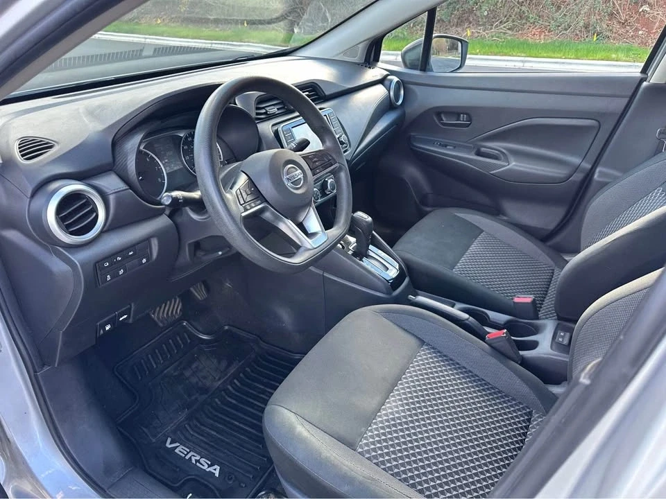 2020 Nissan Versa - Image 9 of 12