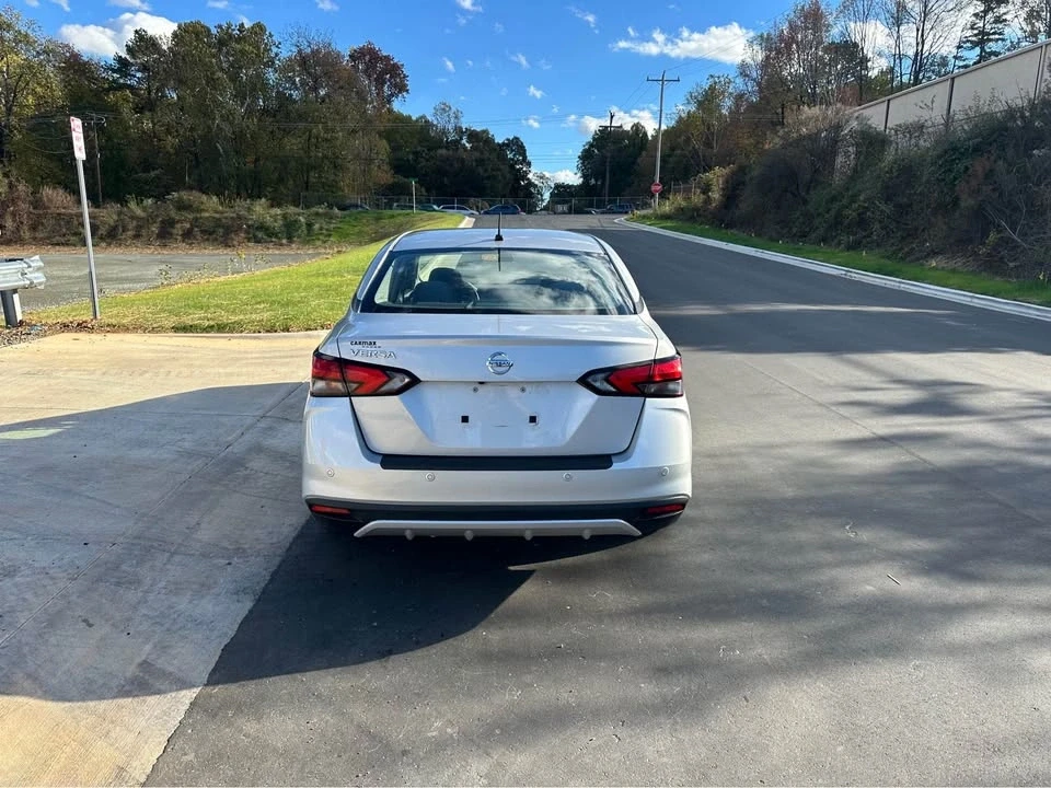 2020 Nissan Versa - Image 7 of 12