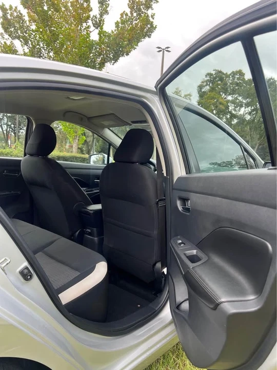2020 Nissan Versa - Image 9 of 12