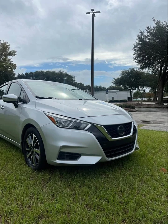2020 Nissan Versa - Image 3 of 12