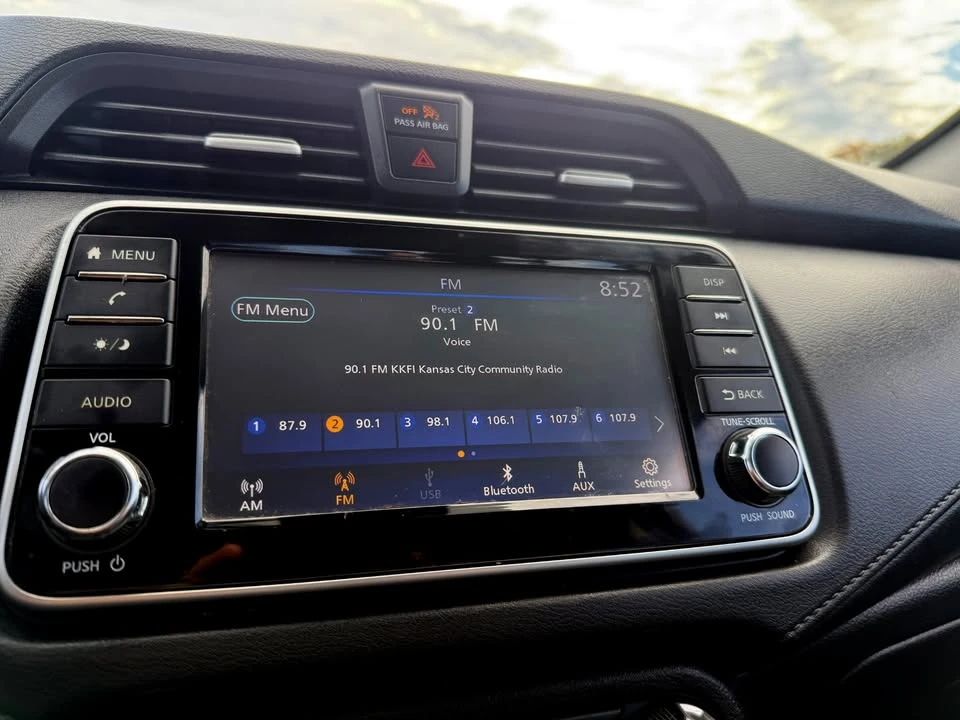2020 Nissan Versa - Image 11 of 13