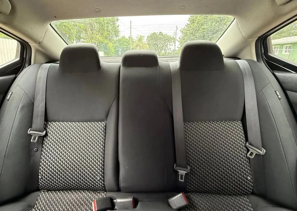 2020 Nissan Versa - Image 3 of 20