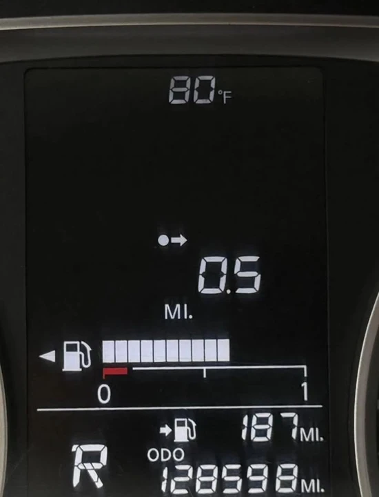 2020 Nissan Versa - Image 14 of 20