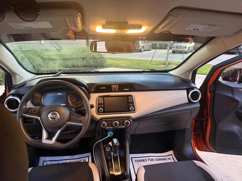 2020 Nissan Versa - Image 2 of 14