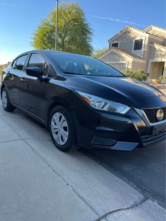 2020 Nissan Versa - Image 3 of 7