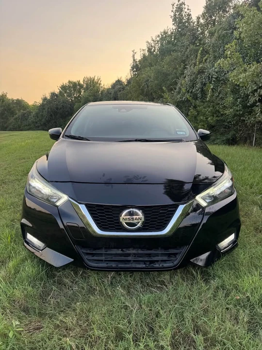 2020 Nissan Versa - Image 4 of 13