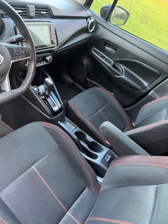 2020 Nissan Versa - Image 2 of 10