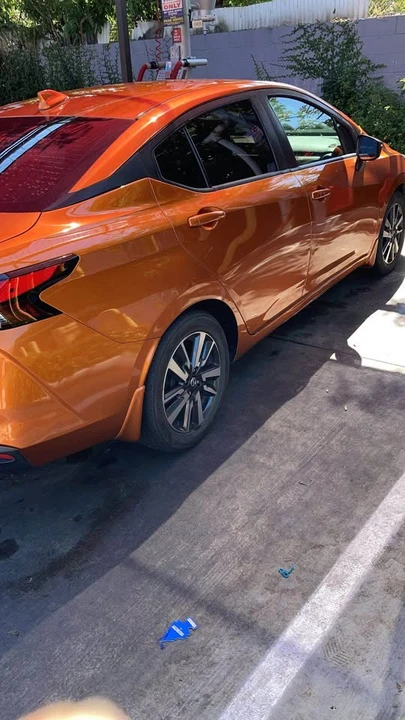 2020 Nissan Versa - Image 2 of 4