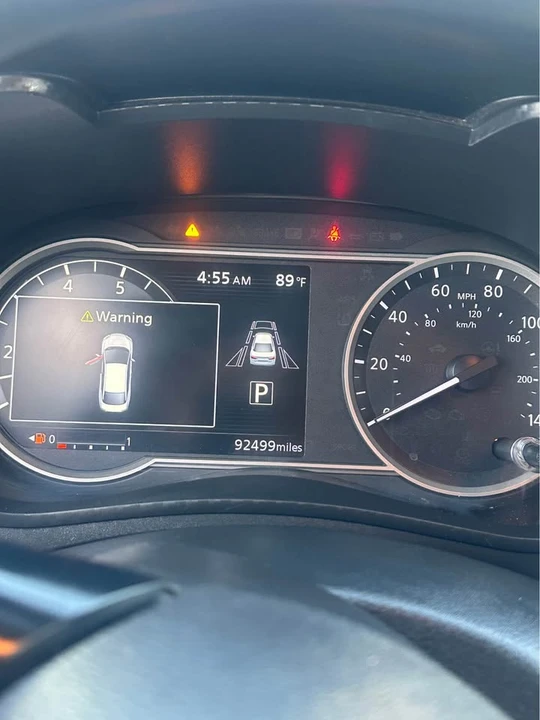 2020 Nissan Versa - Image 7 of 13