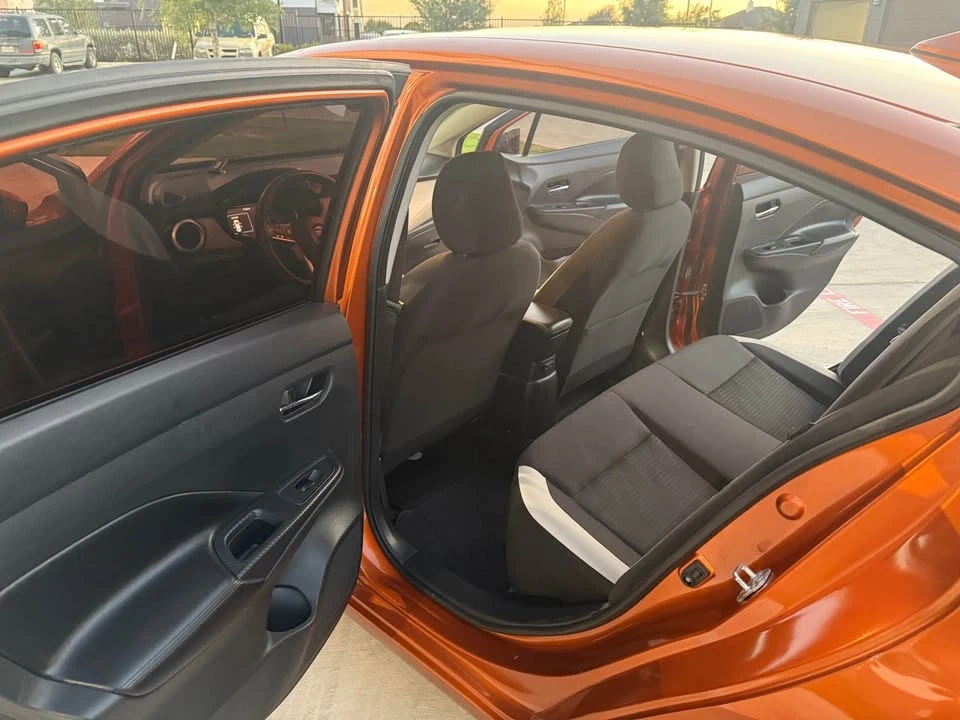 2020 Nissan Versa - Image 4 of 18