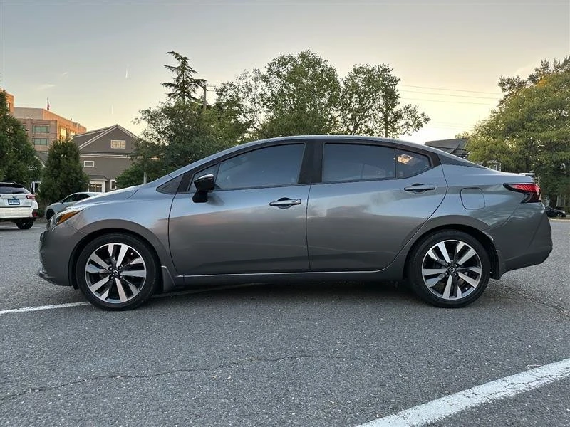 2020 Nissan Versa - Image 7 of 17