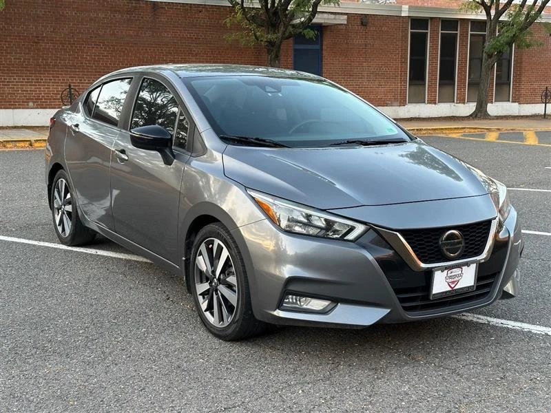 2020 Nissan Versa - Image 3 of 17