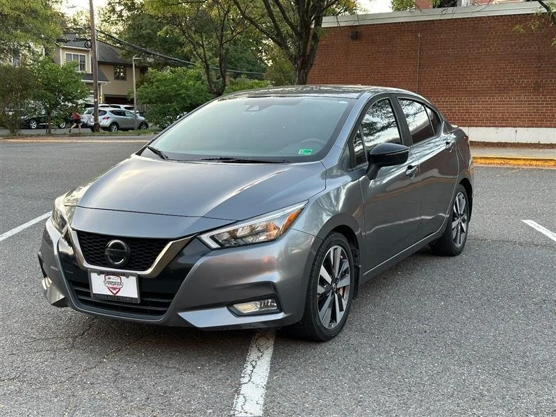 2020 Nissan Versa - Image 2 of 17