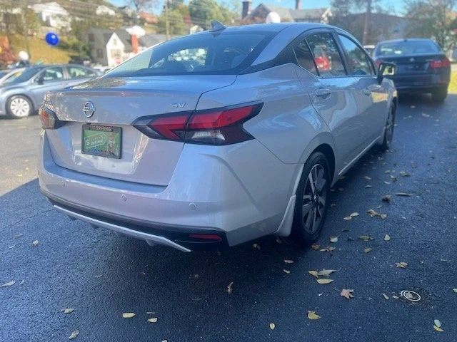 2020 Nissan Versa - Image 2 of 11