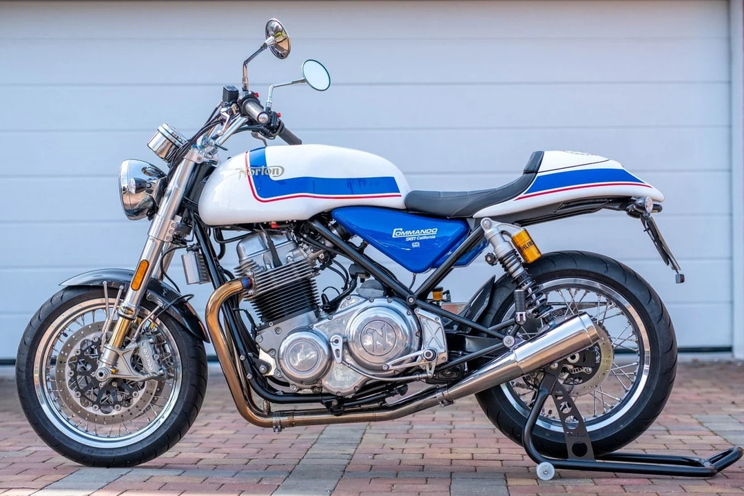 2020 Norton Commando - Image 10 of 30