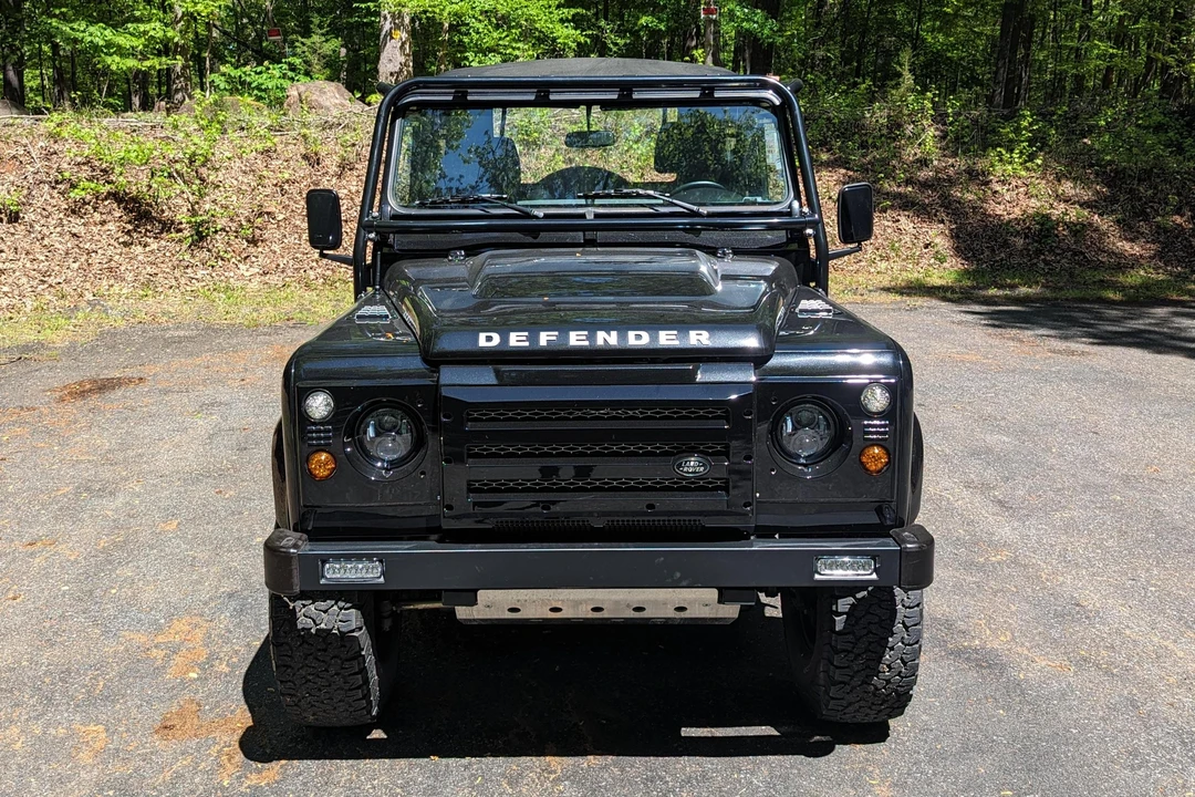 1995 Land Rover Defender L663 - Image 2 of 31