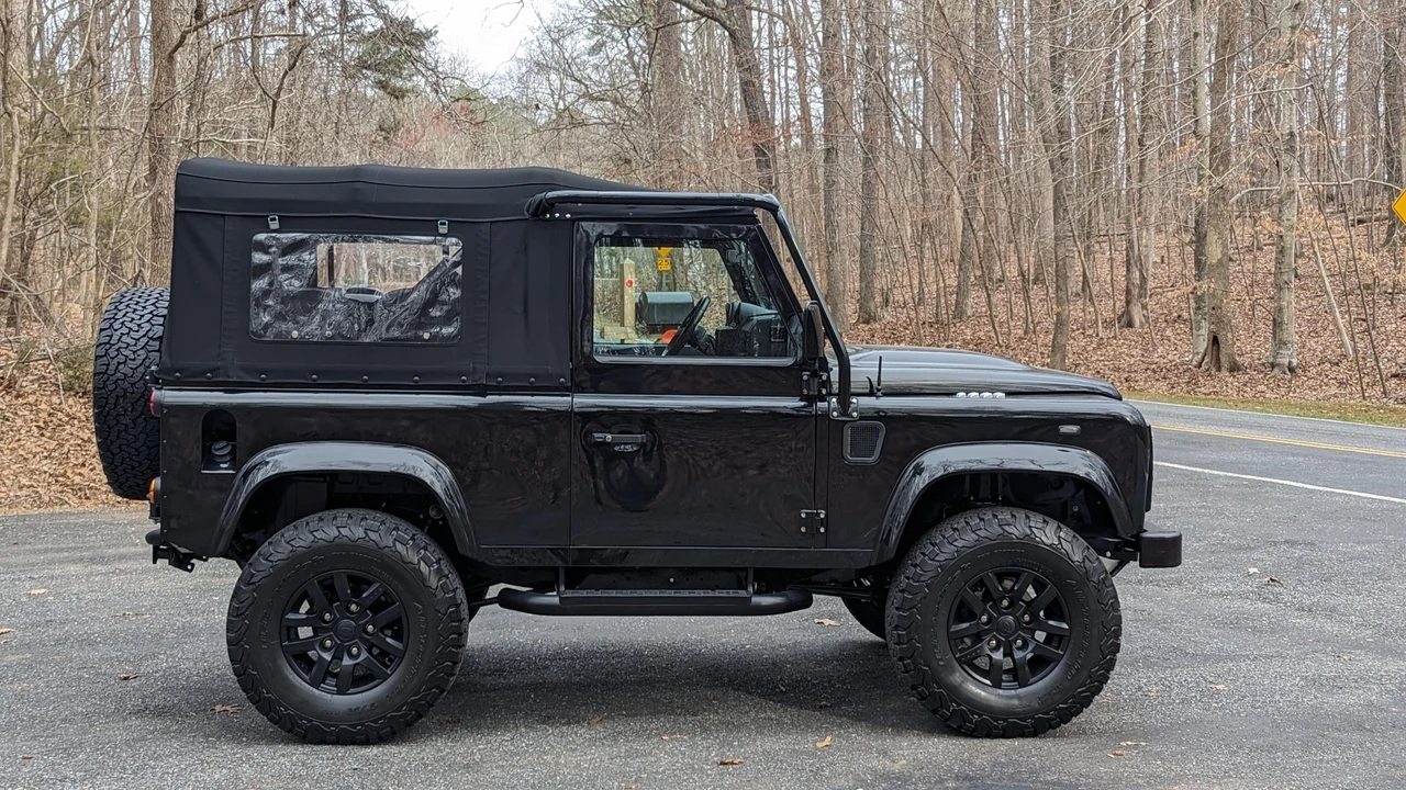 1995 Land Rover Defender L663 - Image 30 of 31