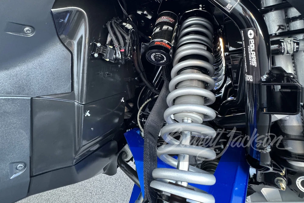 2020 Polaris - Image 9 of 31