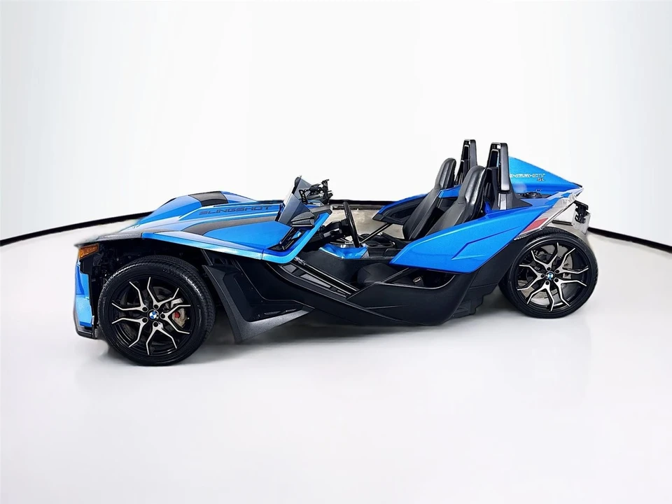 2020 Polaris Slingshot - Image 12 of 17