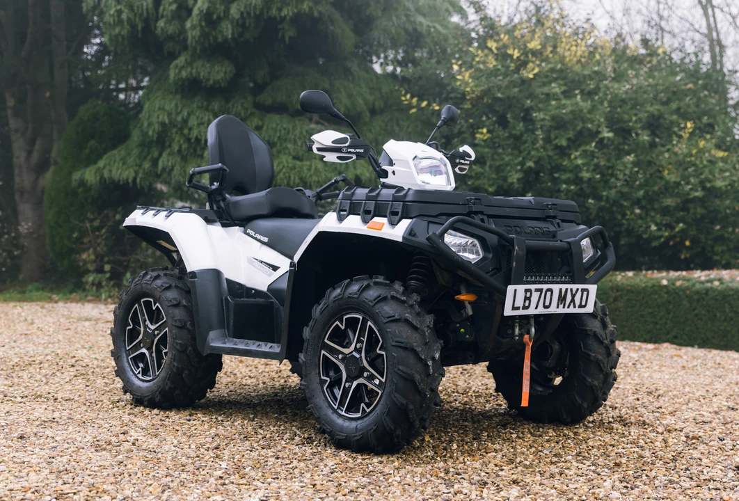 2020 Polaris - Image 2 of 31