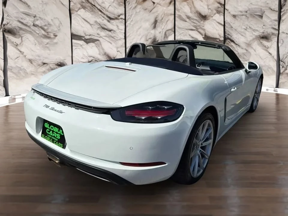 2020 Porsche 718 Boxster - Image 15 of 20