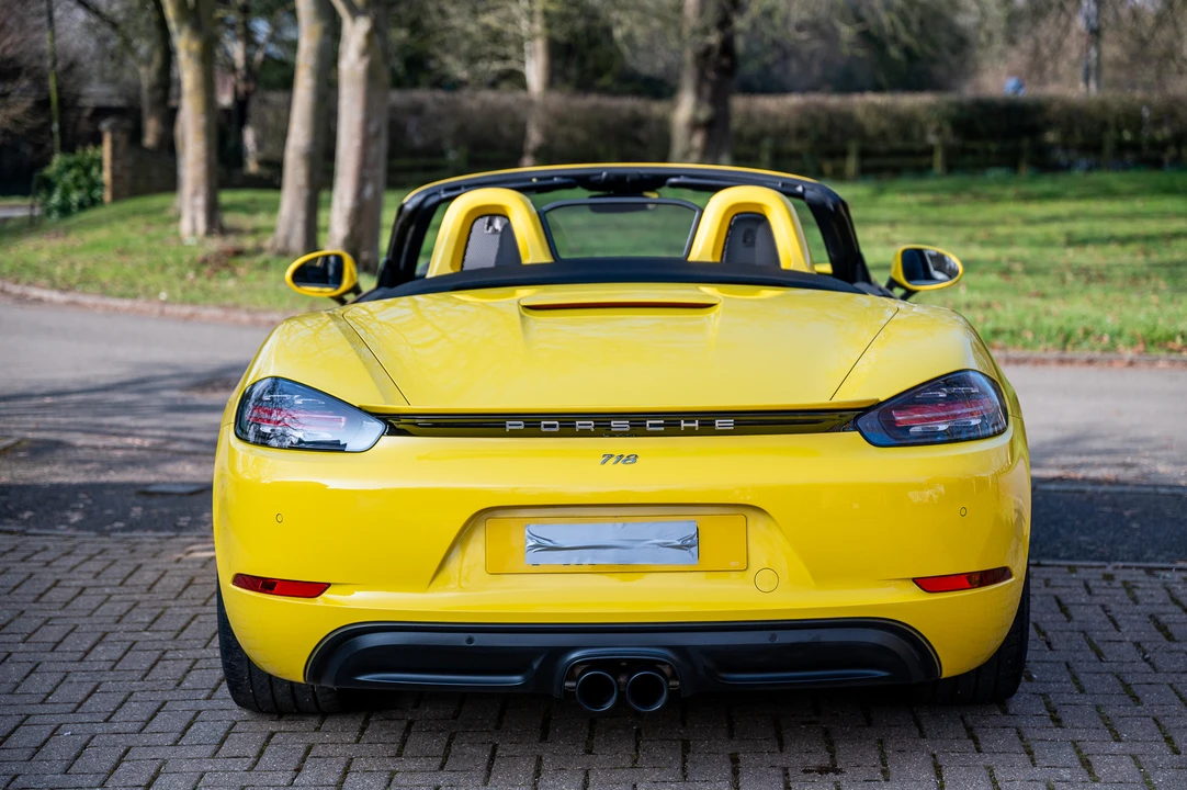 2020 Porsche 718 Boxster S - Image 13 of 31