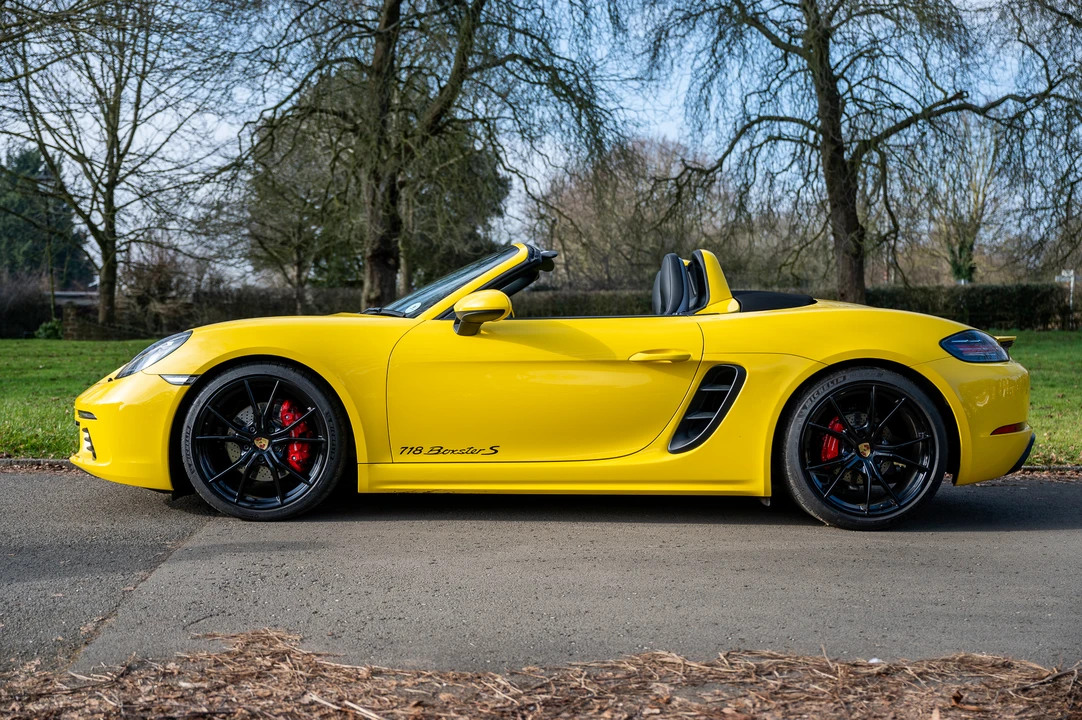 2020 Porsche 718 Boxster S - Image 12 of 31
