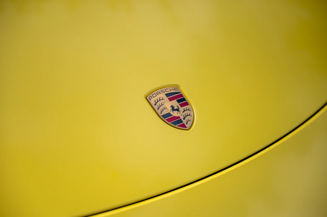2020 Porsche 718 Boxster S - Image 23 of 31